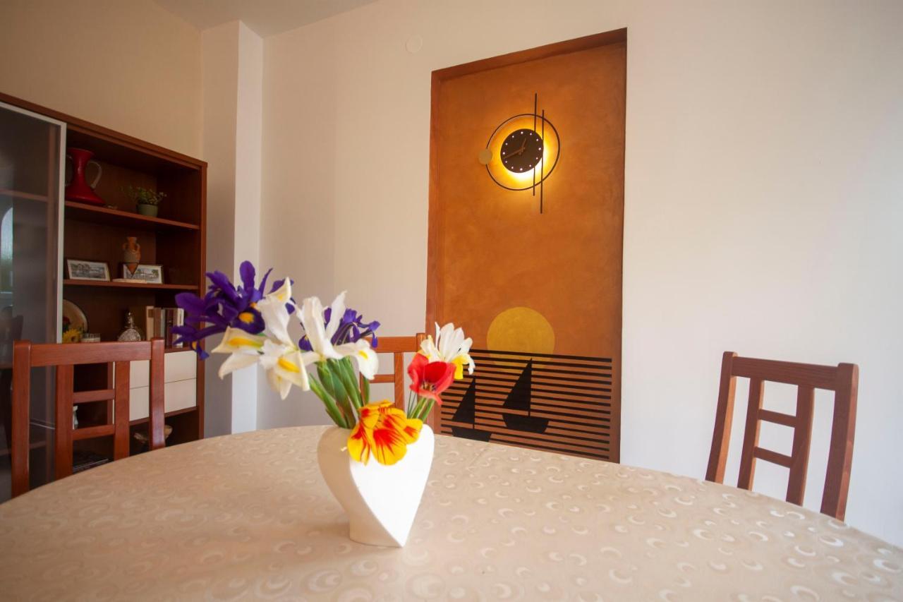 Apartments Katarina Porat Malinska Ngoại thất bức ảnh