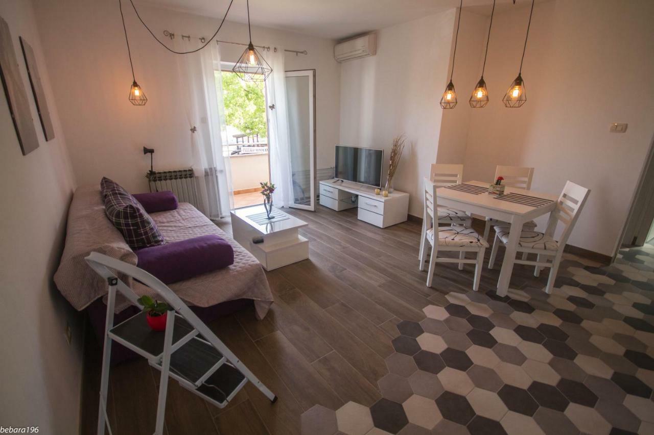 Apartments Katarina Porat Malinska Ngoại thất bức ảnh